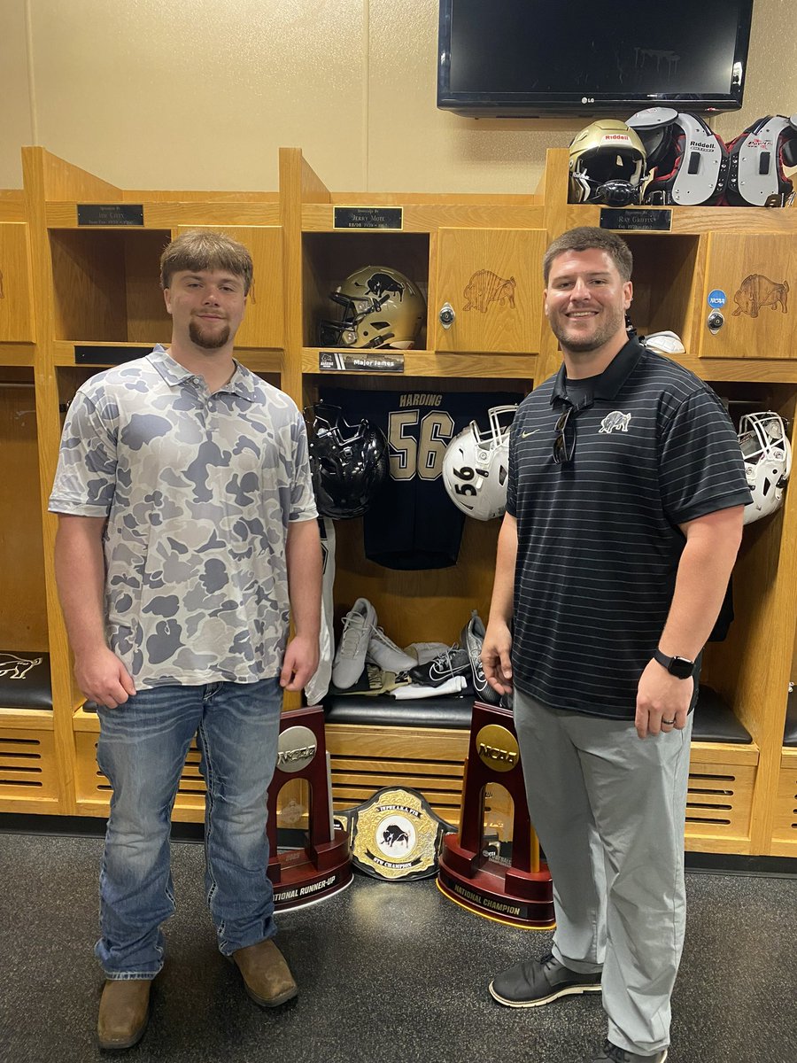MajorJames56's tweet photo. #AGTG After a lot of thought and prayers i am officially committed to @Harding_FB  thank you for @HUCoachD and @PaulSimmonsHU for this opportunity to play at @HardingU @CoachEllis26 @CoachKMcDaniel @Buck_James212 @Recruit_TheCats @coachroberts https://t.co/GHnFdSY2Dl