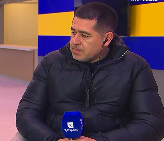 la12tuittera's tweet photo. 🗣️#Riquelme en @TyCSports:

"Estamos contentos con el plantel que tenemos. Hasta el cierre del libro de pases estamos pendientes de mejorar lo que tenemos, más que eso no voy a decir". https://t.co/JONsofSKZG