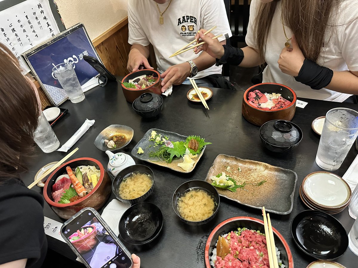 saayan_B4's tweet photo. 三浦半島まで海鮮丼ツーリングほんとに楽しかった🫶
基本ソロだけど何人かで走る楽しさを知ってしまった😌 https://t.co/WYnCTTFuxF