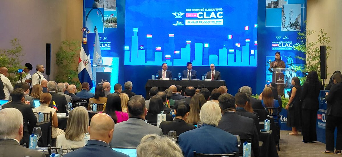 javiernoguera66's tweet photo. Min. de Turismo, Pdte. de la @JAC_RD y Sec. Gral. de la #CLAC destacan la importancia de la conectividad aérea de Rep. Dominicana https://t.co/d0PSV7UDXQ https://t.co/oWtQAlGs1p