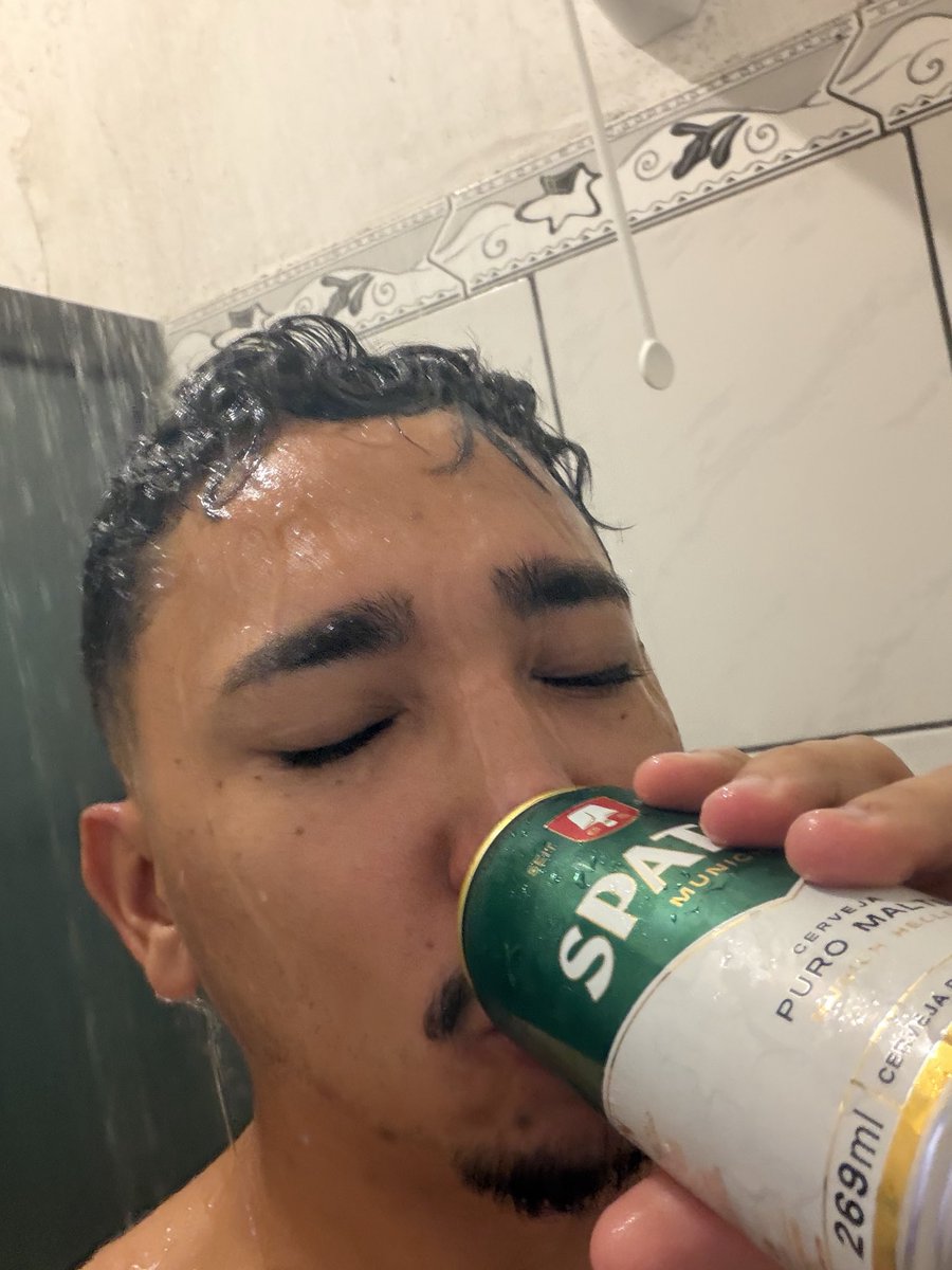 _washiro's tweet photo. Eu fazendo uso do meu livre arbítrio https://t.co/Nbn9y941xp