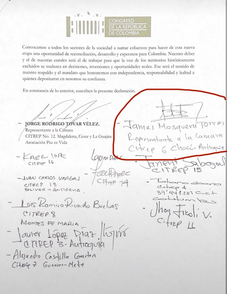 LUISEROLAVE's tweet photo. La única Curul de Paz del Chocó, en cabeza del representante @JamesMosqueraT la pone al servicio de, De la Espriella, es decir la Paz en el Chocó queda secuestrada por la guerra.
Y mientras tanto una de las Curules Afro se la roba el CNE a @ODBenavidesA para ponerla al servicio de un clan politiquero y mafioso de Soledad, Atlántico.

Esto no es justo con el pueblo Afro!!!