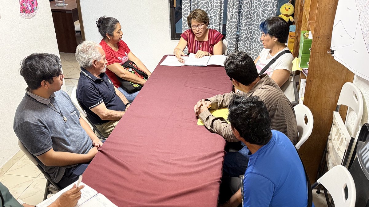 MarthaAvilaCDMX's tweet photo. Hoy llevamos a cabo una nueva Jornada de Audiencias Ciudadanas en nuestro Módulo Legislativo, un espacio donde escuchamos de manera directa a vecinas y vecinos para atender sus inquietudes, orientar sus gestiones y dar seguimiento a sus necesidades.

Mantener una representación cercana también significa abrir espacios permanentes de diálogo, porque escuchar a la ciudadanía es el primer paso para construir soluciones que respondan a las necesidades de nuestra comunidad.

Seguiremos trabajando con compromiso, cercanía y responsabilidad para que cada gestión encuentre atención y cada voz sea escuchada. 🤝💜

#PorIztapalapaSiempre 
#MarthaTeEscucha
