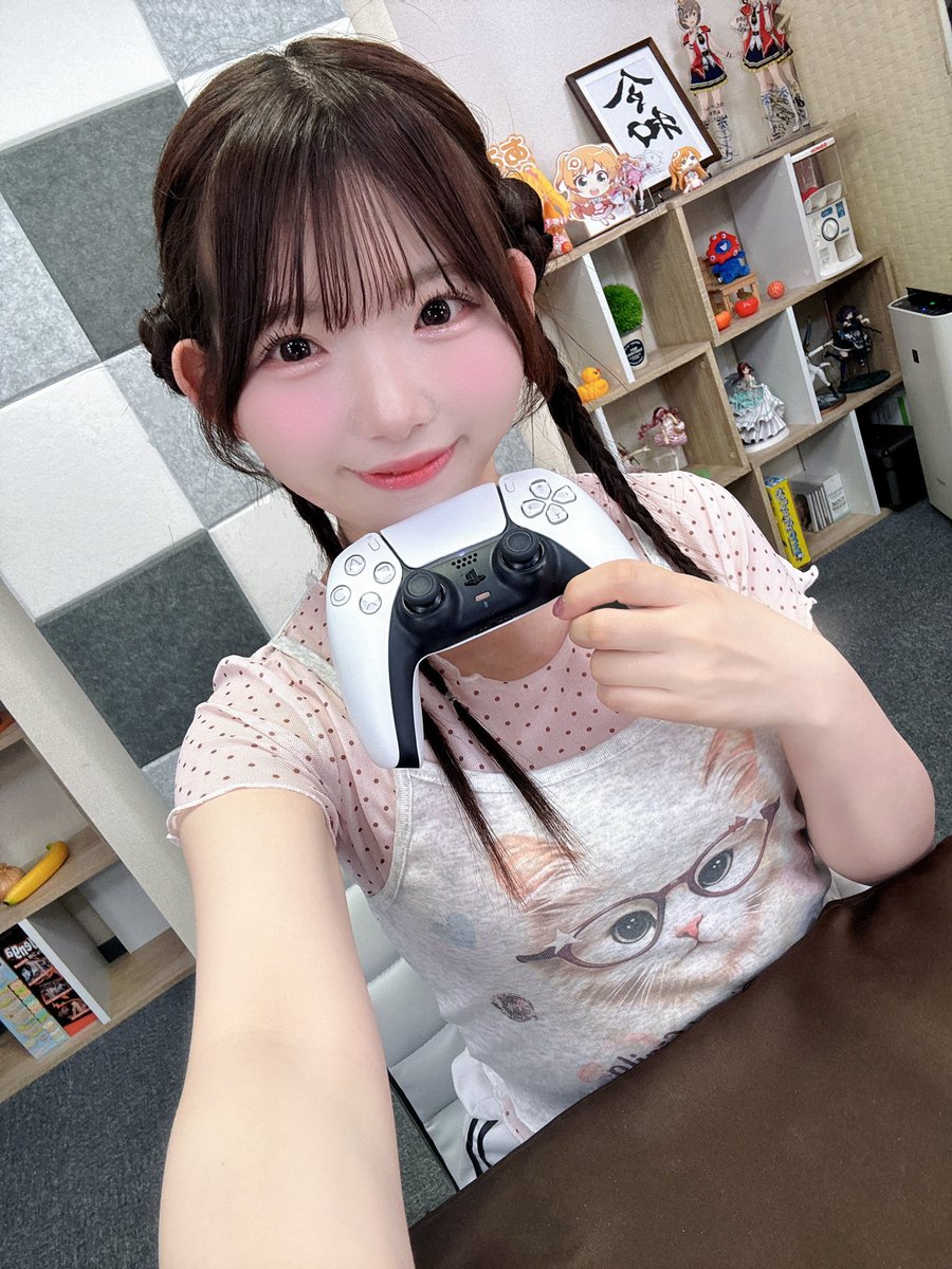 aoi___nagatsuki's tweet photo. #長月SC ありがとうございました！！
マレニア、、噂に聞いていた通り強すぎた🥹✨
これは倒し甲斐あるね…！！！
次回こそは撃破して最強になるよー！！！
#ELDENRING https://t.co/soAP3NBbN3