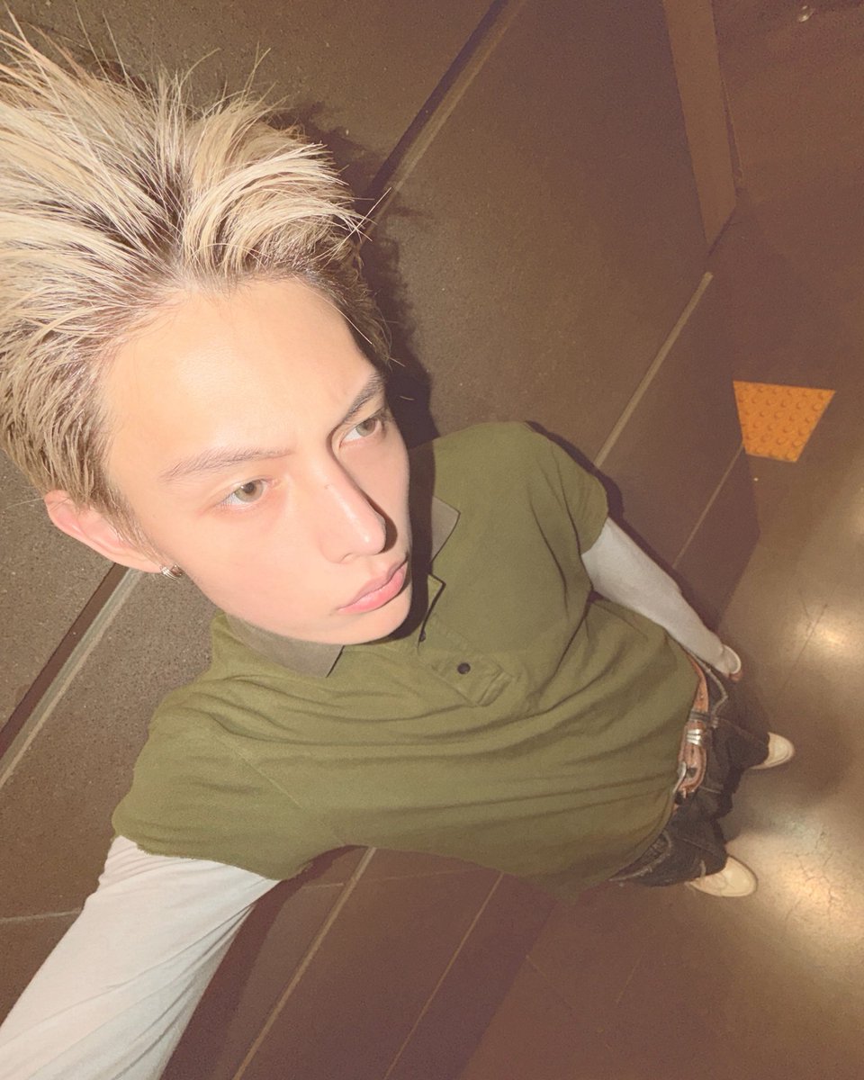 jcortish's tweet photo. 260723 Weverse 포스트 📝
#JAMES #제임스 #CORTIS #코르티스 

🫒🫒🫒 https://t.co/DI6hrAEP88