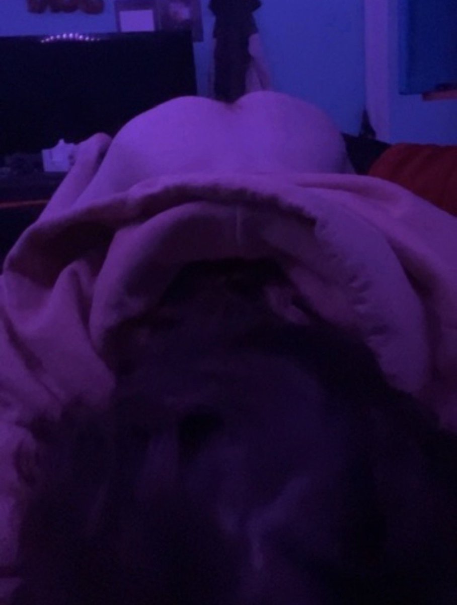 mattwanttttsumm's tweet photo. pov ur getting the best head of ur life #mlm #twink #trade https://t.co/KJLGbiw8qH