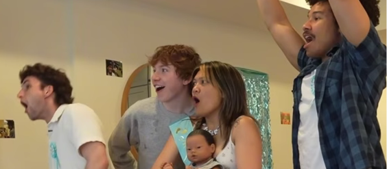 ZaraaraZ0's tweet photo. reaction image potential https://t.co/tdJe8VIbtJ