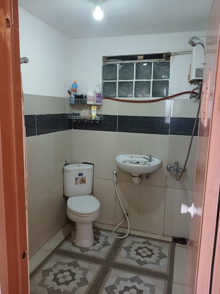 lliyy23's tweet photo. @draftanakunpad4 incl air, wifi, listrik, ada balkon kecil, dapur bersama https://t.co/V46wv0dSEG