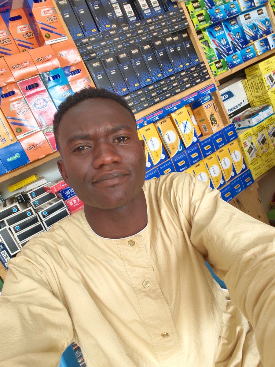khal_Raheeg's tweet photo. كلما ضاقت بك السبل أو تاهت بك الأفكار، تذكّر أن ل�� رباً ينتظرك في جوف الليل ليسمعك. https://t.co/BAWrA71PqU