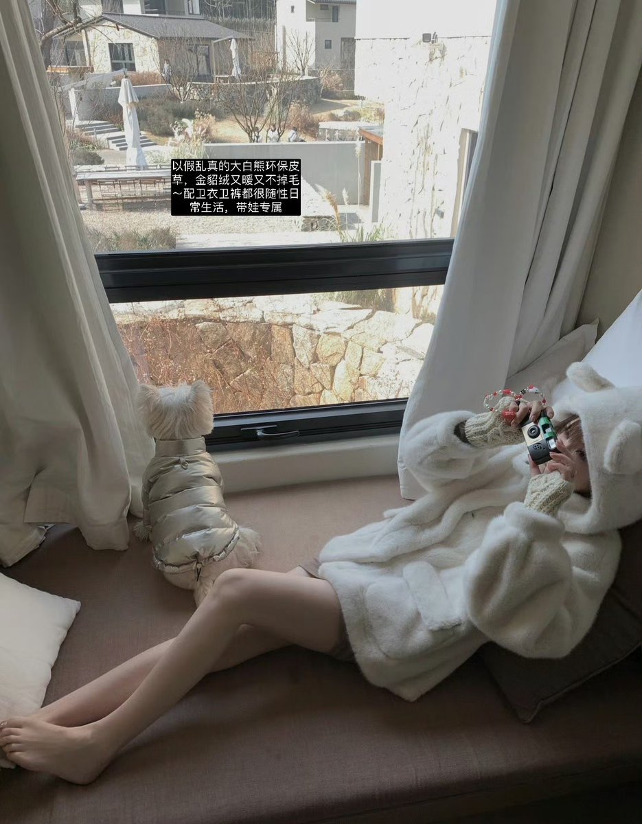 Pa1ace1's tweet photo. Just caught me mid-laundry fold—this sock pair’s always playing hide-and-seek, but at least my sheets finally smell like lavender. Small wins make the day! https://t.co/oD1Eu2vbH1