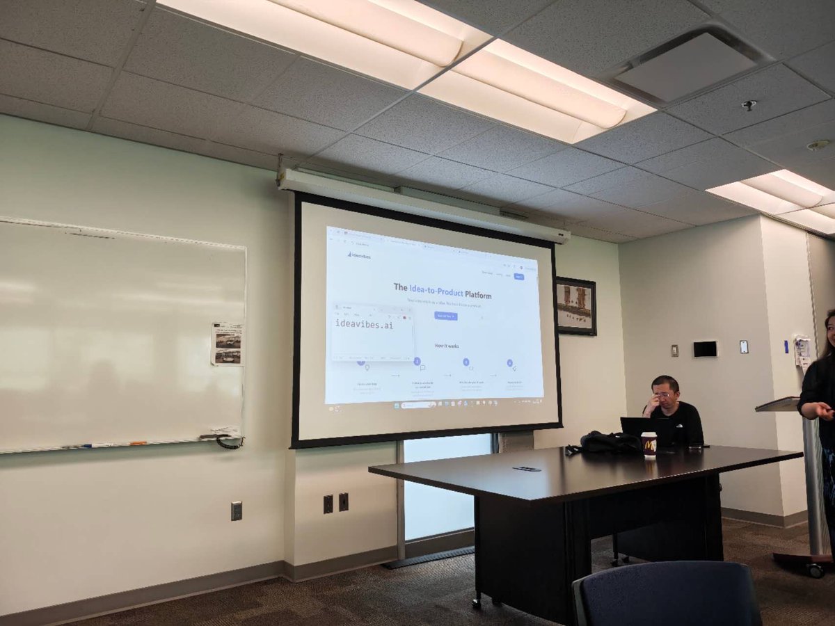 ideavibes_ai's tweet photo. https://t.co/RITJYrDje0 2nd SFU workshop. So many talents love Ideavibes. Thanks all guys. See you next time. https://t.co/5Wucg1U5VR
