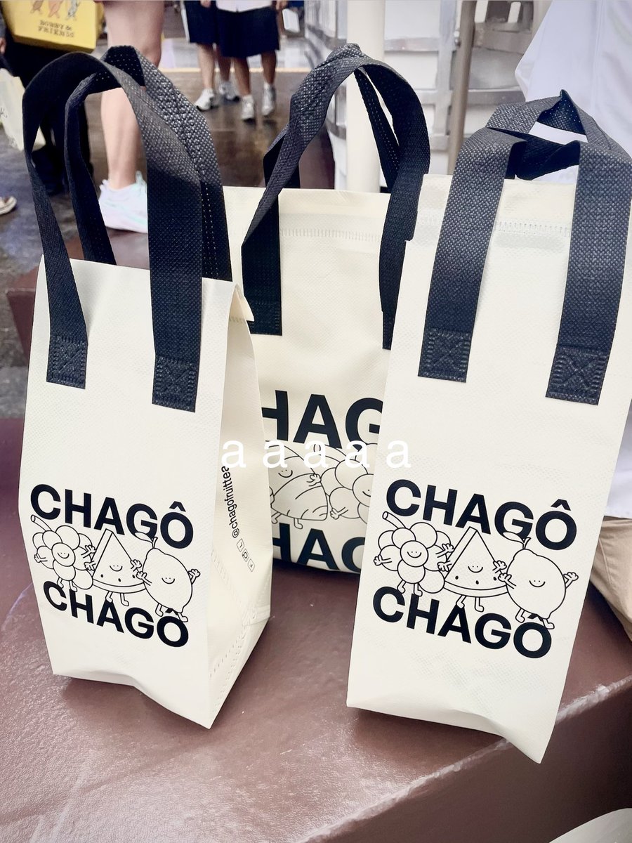 stoicrjc's tweet photo. Finally!! Time to sip for the first time

📍 CHAGÔ - ชาโก้ | Siam Square One

#OrmKornnaphat #ออมกรณ์นภัส‌ 
#CHAGO #ร้านชาน้องออม https://t.co/Z5B4wLD3a5