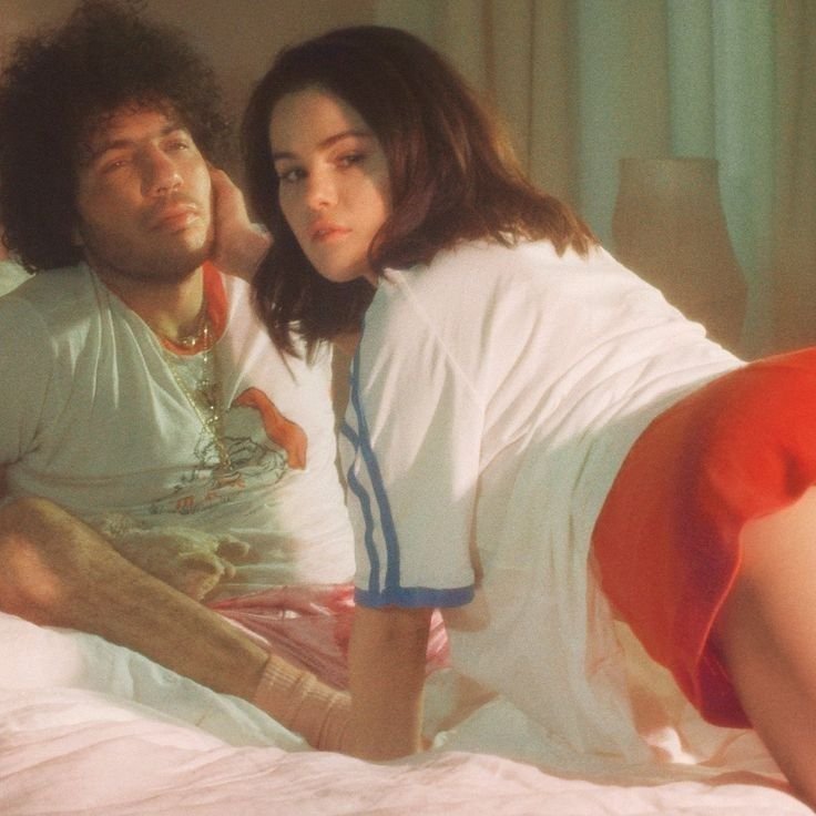 SavageOpal_'s tweet photo. Benny Blanco is living every nerd's dream. https://t.co/w7ZhsbaM9H