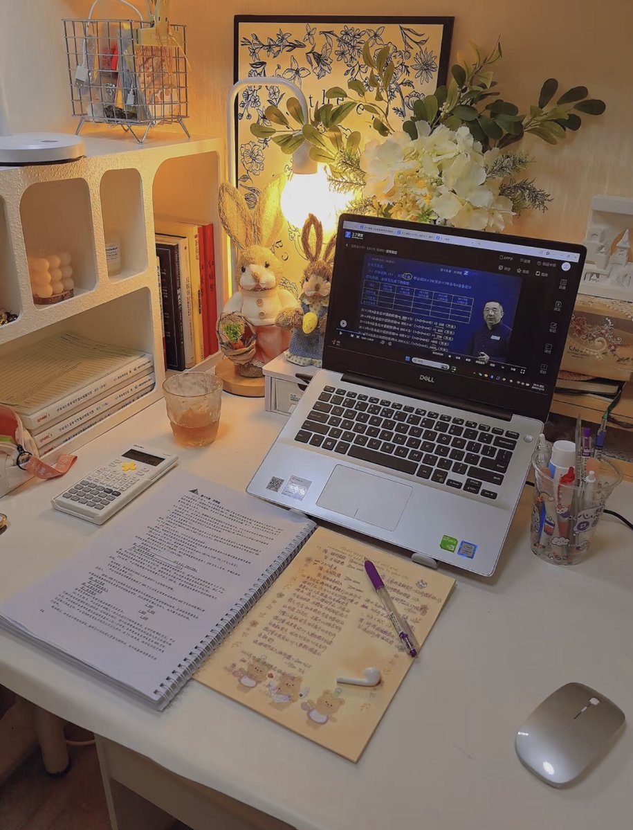 KevKhan1's tweet photo. Want to level up your skills in 2024 15 mins of daily focused practice beats cramming once a week. Start small, stay consistent. https://t.co/2v2TJ7WQWZ