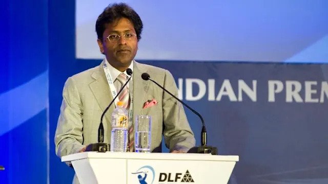 CricNow18's tweet photo. 🚨 LALIT MODI TO RETURN TO INDIA 🇮🇳
#IPL founder #LalitModi says he plans to return to India by the end of 2026 or early 2027 after receiving major relief from the SAFEMA Appellate Tribunal in the 2009 IPL FEMA case.I always worked for the well-being of the IPL he said. #Cricket https://t.co/6H9wOoZ7Oy