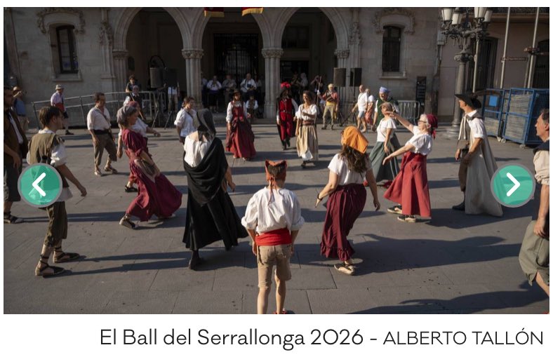 Jaumaulet's tweet photo. 👆
A la llengua catalana
les hi foten tal com ve.
Ja no importa ni qui mana,
Vox, l’esquerra o el PP.

I alerta amb els “sociates”
–jo no hi tinc pas gaire fe–,
són més hàbils que les rates,
semblen llops amb pell de be.

#glosadeldia (2 de 2)
Ball de Serrallonga, Terrassa 2026. https://t.co/FF7CgqjieU