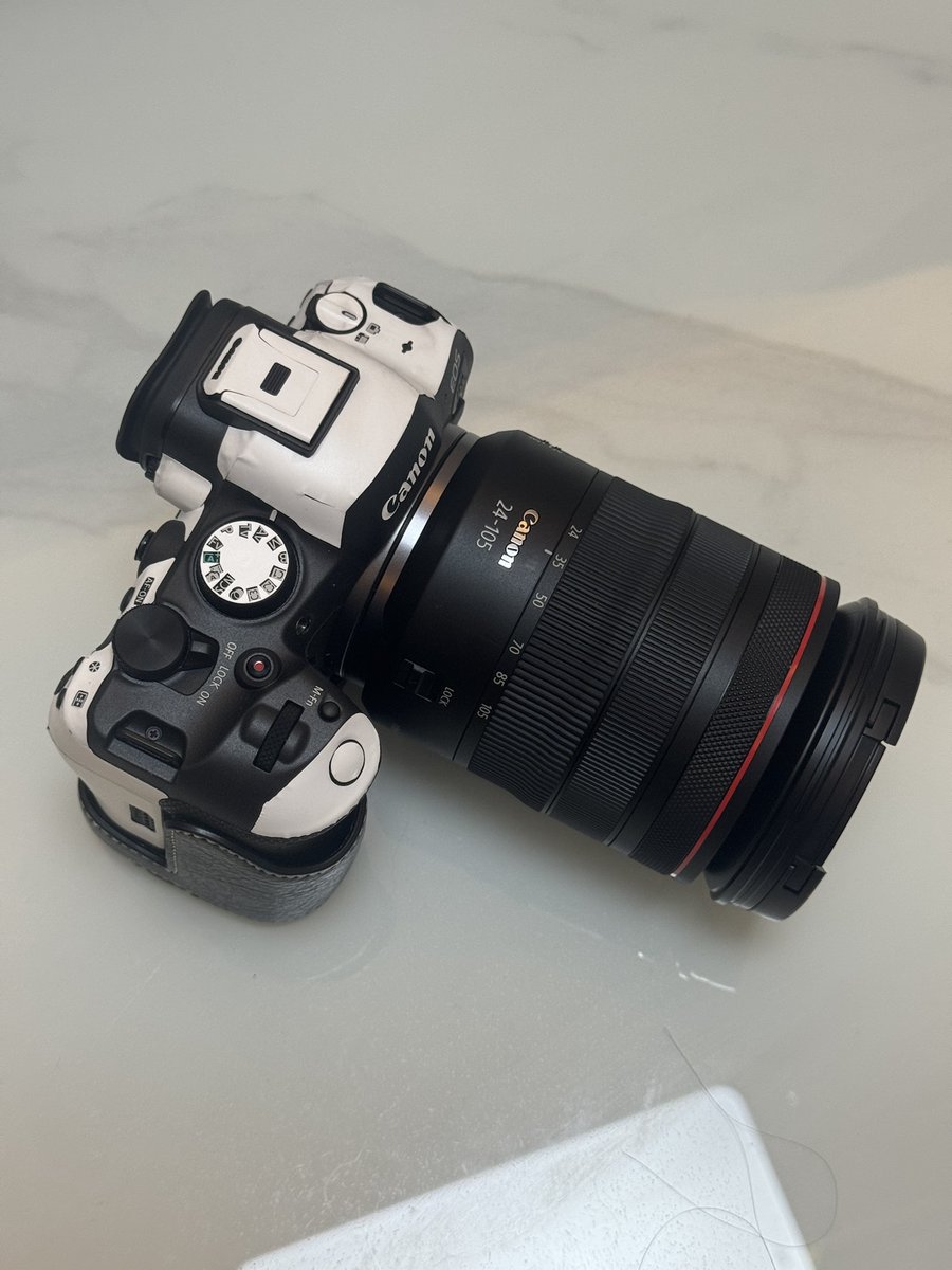 vinaymopidevi's tweet photo. New to photography Start with learning to focus manually and shoot in natural light—simple tricks to make your first shots stand out! https://t.co/9jjKbhTKMM