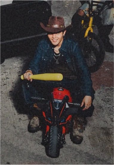 jorgesnic's tweet photo. Olbap and his smol motor hahahaha

SB19 HEADLINES KPOPWORLD
@SB19Official #SB19 
#SB19isLawless https://t.co/FAsFvx9F10