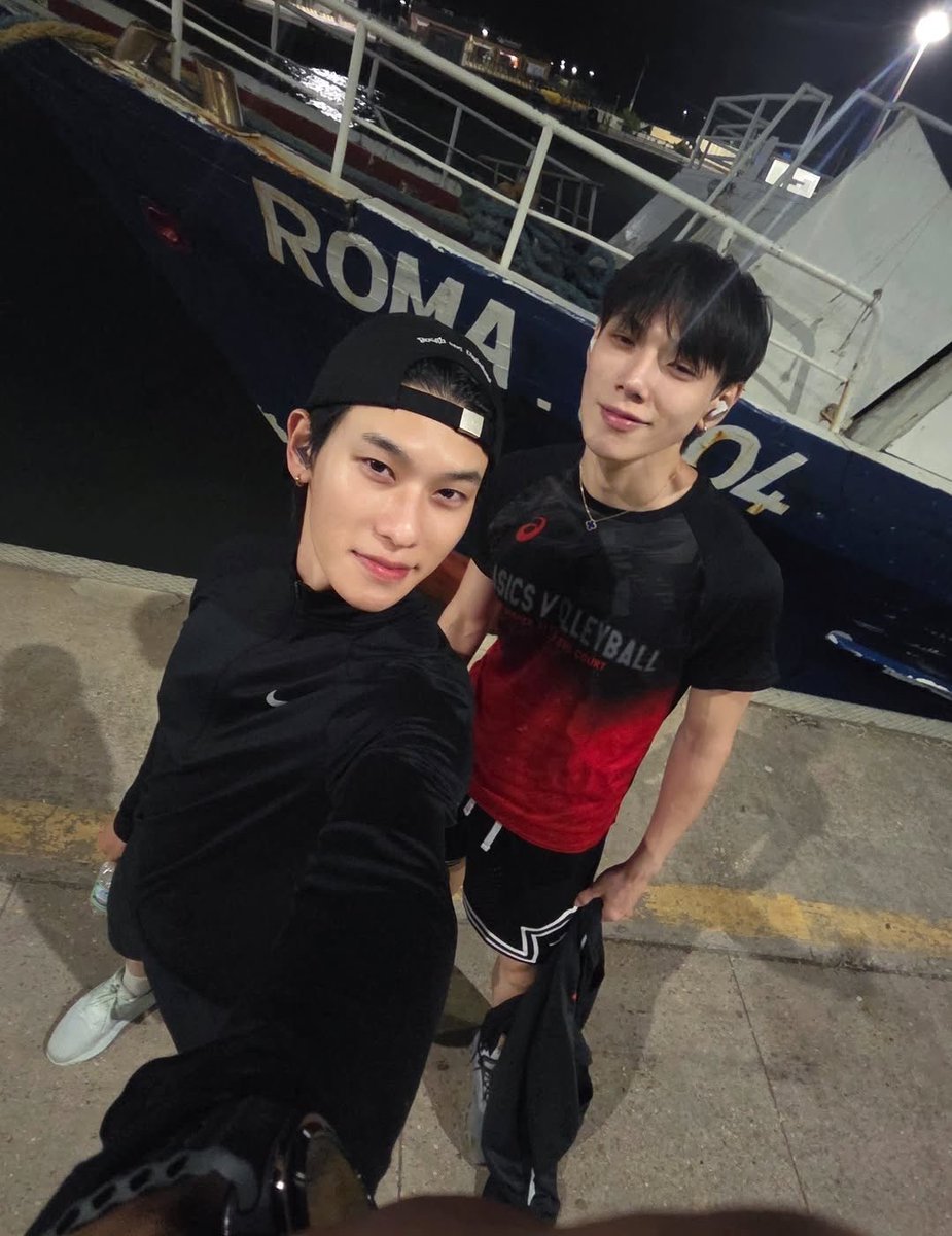 MellowPOP_TH's tweet photo. พร้อมไปกับหัวใจ ที่ HYROX “ต้าห์อู๋ - ออฟโรด” พร้อมแล้วสำหรับการแข่งขัน BYD HYROX Bangkok ครั้งที่ 2 ในระหว่างวันที่ 13 - 16 สิงหาคมนี้ จะจัดขึ้นที่ศูนย์ประชุมแห่งชาติสิริกิติ์
มาร่วมเอาใจเชียร์ทั้งคู่ในเส้นทางการแข่งขันครั้งนี้ไปด้วยกัน
.
#MellowPOP
#OUROADtoHYROX
#DAOUOFFROAD https://t.co/4S9LDSTVRL