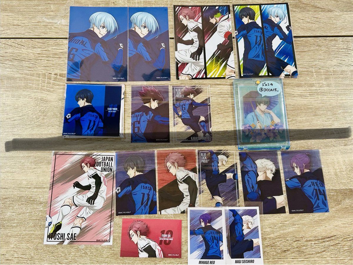 JCCA15_'s tweet photo. 【交換依頼】ブルーロック 戦う背中×雨ver. トレーディングブロマイド コンパクトクリアカード イラストカード
譲）潔世一、氷織羊、糸師冴、オリヴァ・愛空、烏旅人、凪誠士郎、御影玲王
求）同種糸師凛＞定価送料
線より上段は買取可能。線より下段は同種の交換のみ。
郵送希望。 https://t.co/NVJUejtt4x