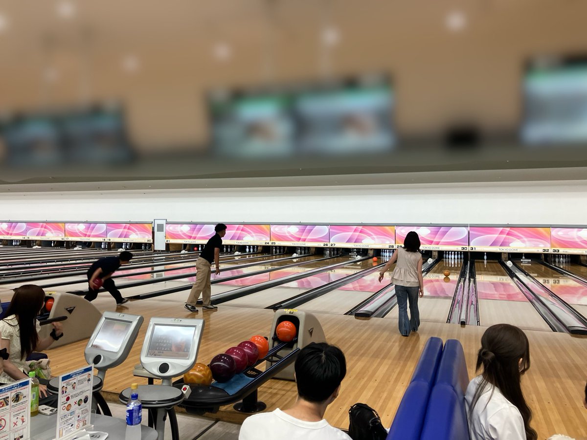 kanzai_1967's tweet photo. 昨日は2回目の内定者懇親会、ボウリング大会と食事会を開催しました！🎳🍽
内定者同士でより交流を深められ、楽しい時間になりました✨️
暑いなかご参加いただいた内定者の皆さま、ありがとうございました🙌(人事)
#kanzai #日本管材センター #27卒 #内定者懇親会 https://t.co/Q2lOP4HiDN