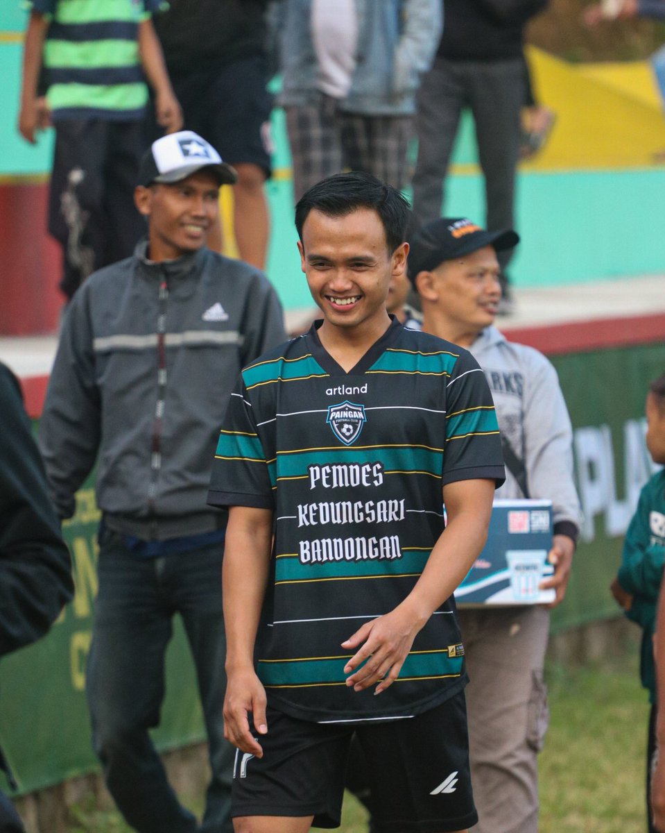 painganfc's tweet photo. Galeri pertandingan SUTOBOYO DANDIM CUP 2026.

📍Kajoran, Magelang. https://t.co/zIIH0vlpqv