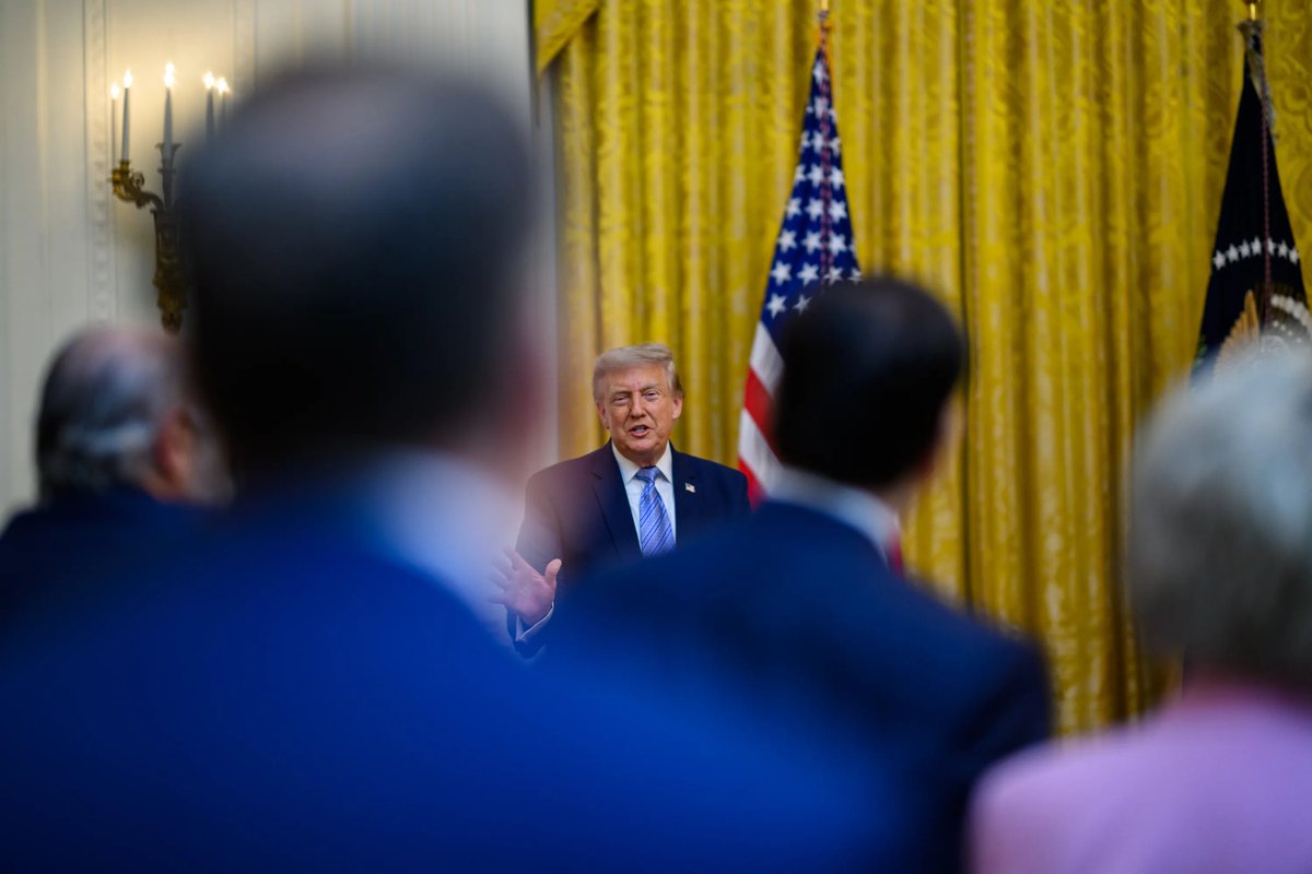 WHPressPool's tweet photo. 📅 President Trump’s Daily Schedule
Thursday, Jul. 23, 2026

9:00 AM EDT THE PRESIDENT departs The White House en route the U.S. Environmental Protection Agency
📍 The White House

THE PRESIDENT arrives the U.S. Environmental Protection Agency
📍 U.S.  Environmental Protection Agency

2:30 PM EDT THE PRESIDENT makes an Announcement on the Ratepayer Protection Pledge
📍 U.S.  Environmental Protection Agency

THE PRESIDENT departs the U.S. Environmental Protection Agency en route the White House
📍 U.S.  Environmental Protection Agency

THE PRESIDENT arrives the White House
📍 The White House

4:30 PM EDT THE PRESIDENT hosts the Los Angeles Dodgers, 2025 World Series Champions
📍 Rose Garden

5:30 PM EDT THE PRESIDENT participates in a Policy Meeting
Closed Press
📍 Oval Office

6:00 PM EDT THE PRESIDENT greets the United States Ambassador to Switzerland and Liechtenstein and Newt Gingrich
Closed Press
📍 Oval Office

Distributed on Jul. 23, 2026