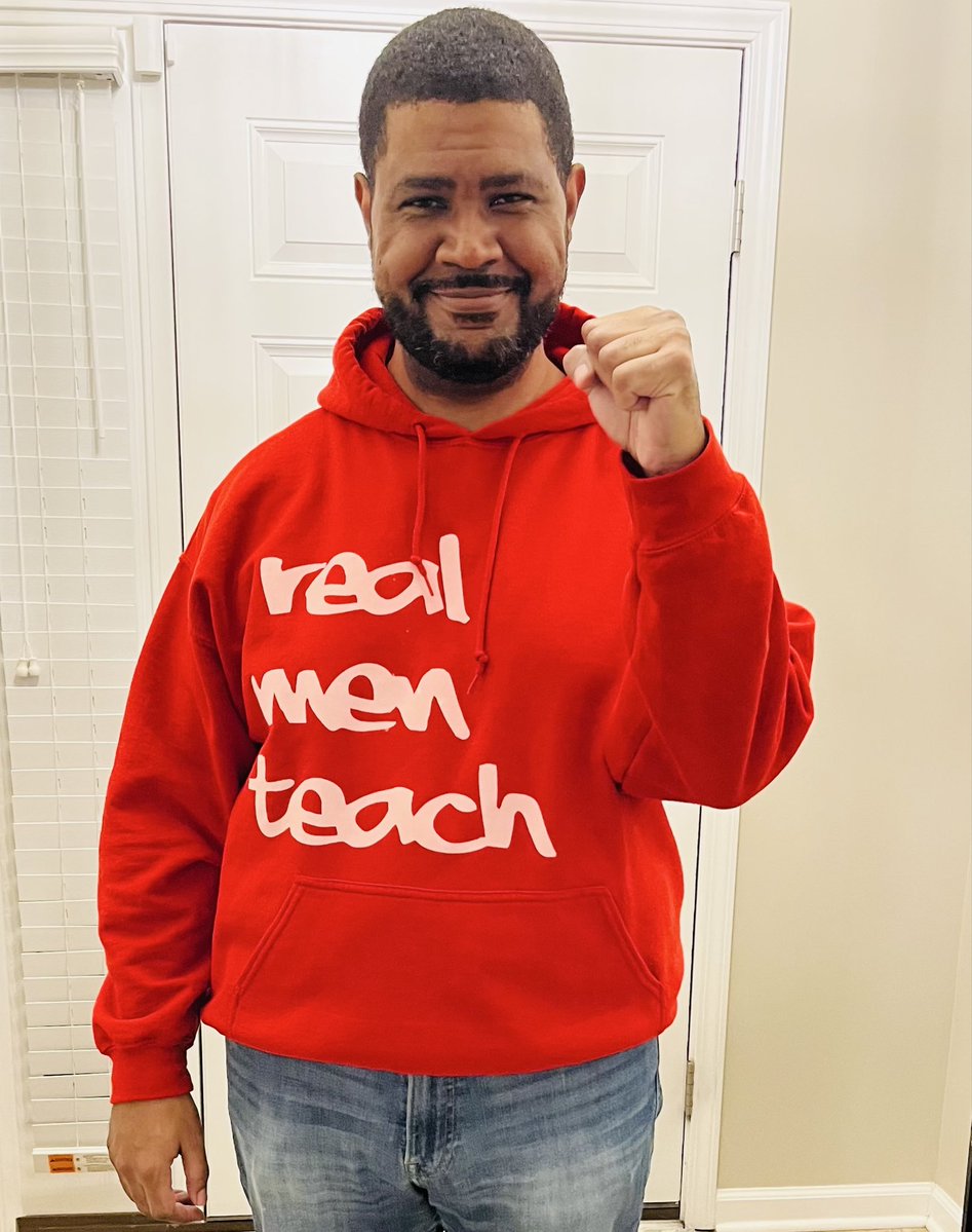 curtiseveryday's tweet photo. Congratulations to educator, advocate, and Kappa Man ♦️@KaregaRausch on his appointment to Executive Director of the Indianapolis Public Education Corporation!
Salute! #RealMenTeach https://t.co/PvcUpuR7Ix