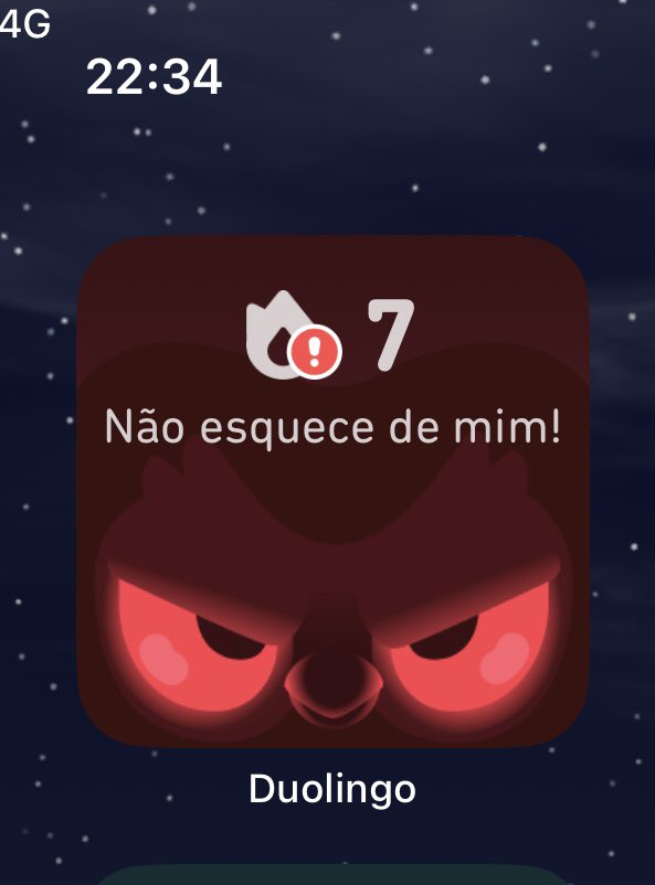 vb_caxi's tweet photo. Esse passarinho me assusta as vezes https://t.co/rFVv9Mbbiv