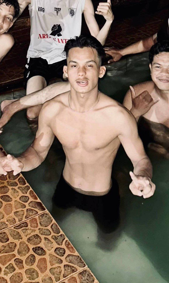 Coklattangguh's tweet photo. Prank brondong 4ceh kent1 jumbo 

Akses Grup Berbayar 

⌛️Langsung dapat RIBUAN VIDEO
⌛️Update rutin
⌛️Permanen (Bergaransi)
⌛️Bayar Sekali

Biaya: 100K / RM 75 / 36 US$

Chat Admin👇👇
https://t.co/BRYnmN0wrF https://t.co/mIJRFP7WUS