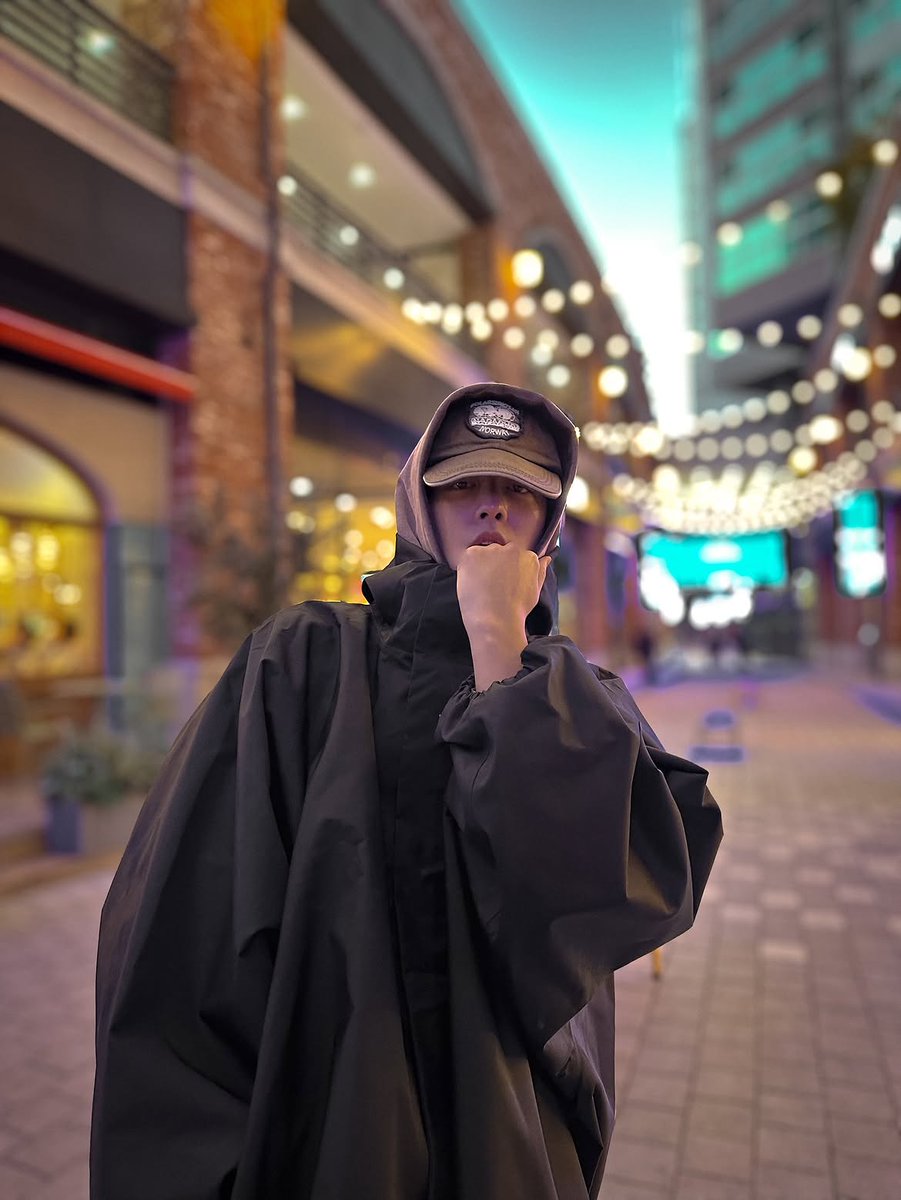 raevnkim's tweet photo. https://t.co/QV0o3pu3Cm