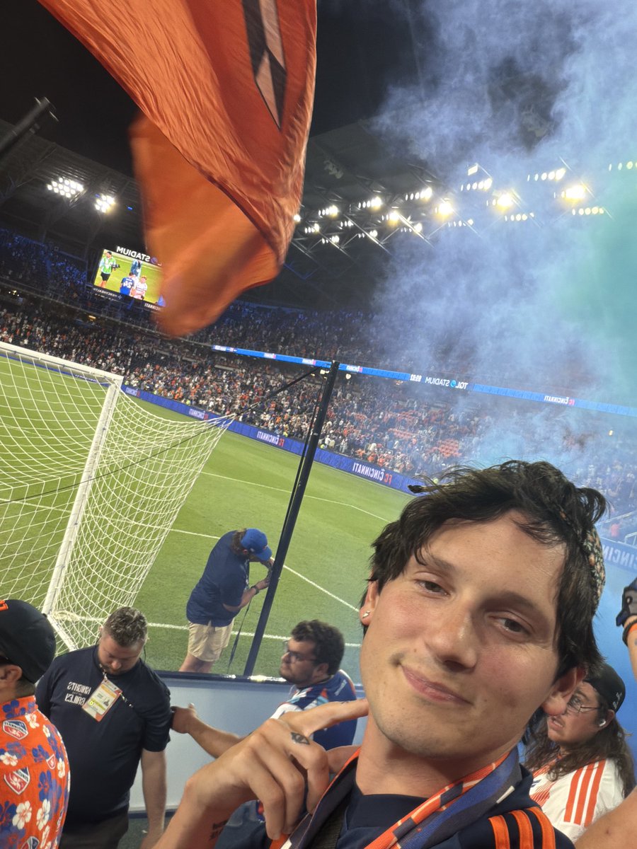 Dano259's tweet photo. 4-3 @fccincinnati  WIN😤😤 https://t.co/IYaArq5d6q