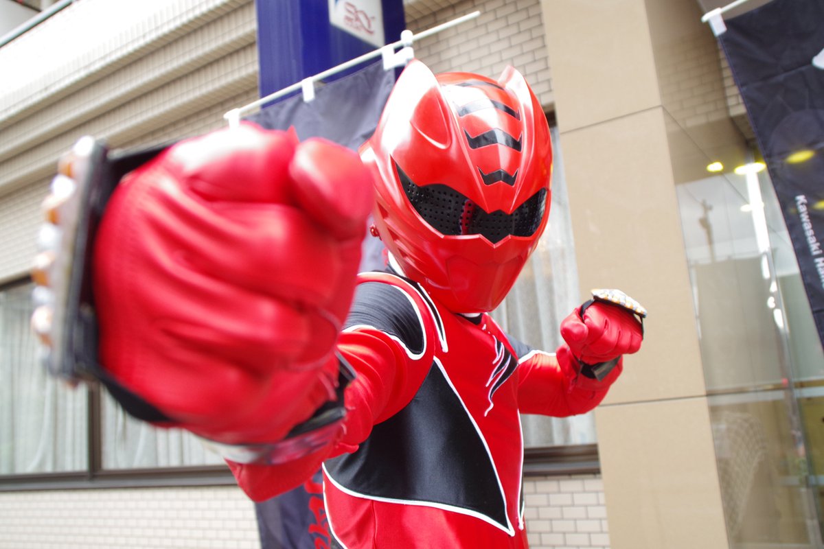 ranga_2st's tweet photo. おはようございます。
今日もアツアツですな…
写真は　#コスプレ https://t.co/Omw2KBb6vJ