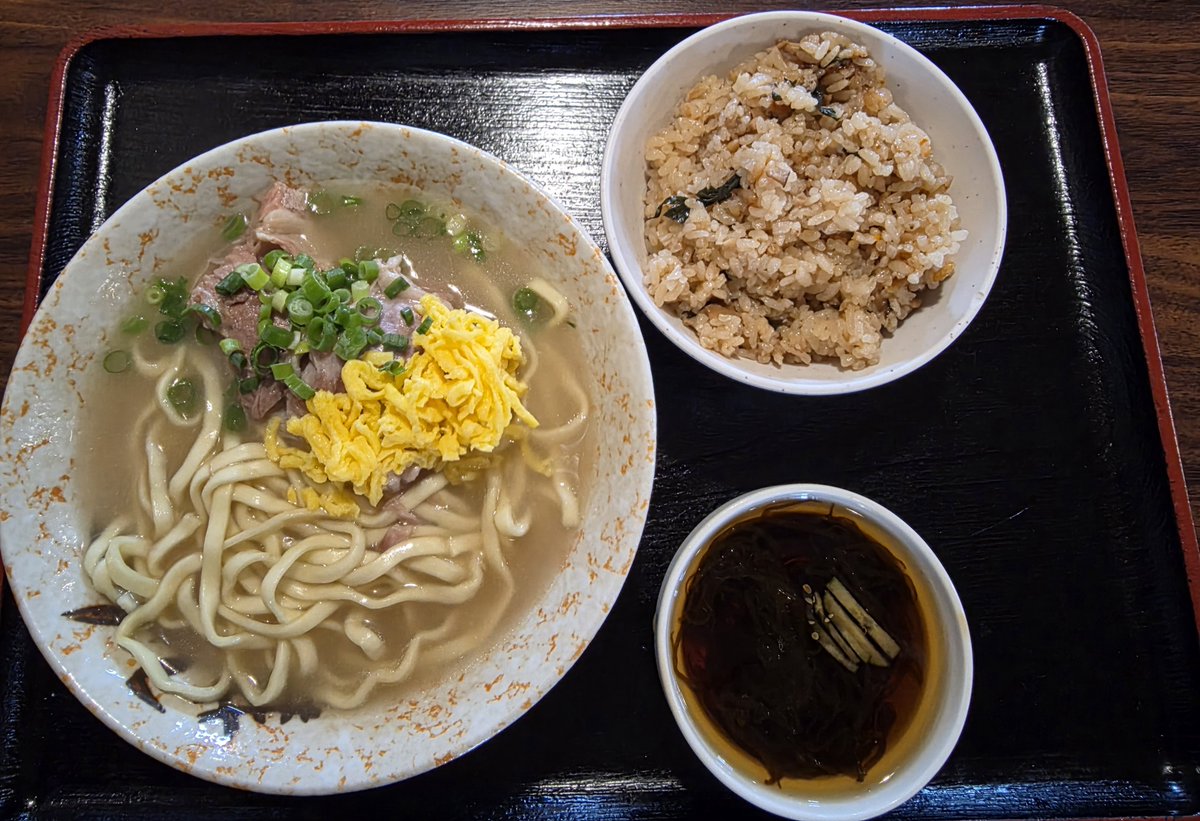 nonno_38's tweet photo. #沖縄そば

与那原家
久しぶりに行ってきた！☺
そばセットこってり

ウマイんだよな〜😋
ごちそうさま〜😊

#与那原家
#そばセット https://t.co/uPCn9sd55o