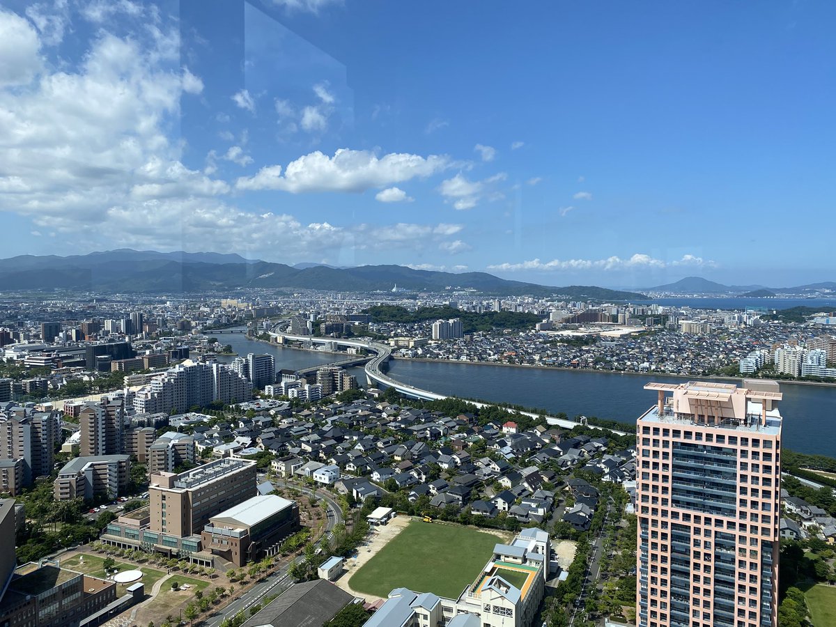 rights23's tweet photo. 福岡タワー https://t.co/AF811sn1Ul