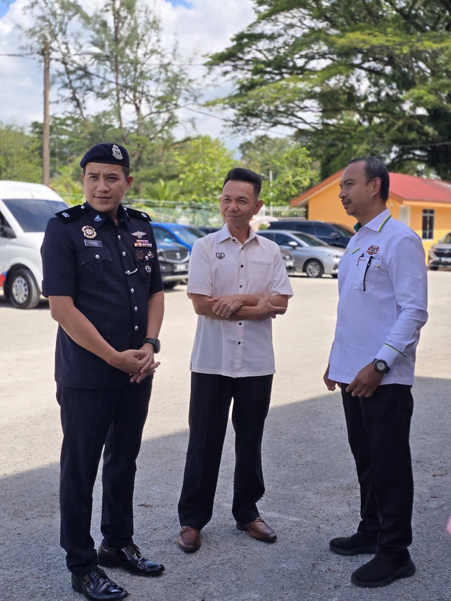 pdtkulim's tweet photo. 𝗟𝗔𝗪𝗔𝗧𝗔𝗡 𝗥𝗔𝗦𝗠𝗜 𝗬𝗕 𝗠𝗘𝗡𝗧𝗘𝗥𝗜 𝗗𝗔𝗟𝗔𝗠 𝗡𝗘𝗚𝗘𝗥𝗜 𝗞𝗘 𝗦𝗘𝗞𝗢𝗟𝗔𝗛 𝗠𝗘𝗡𝗘𝗡𝗚𝗔𝗛 𝗔𝗚𝗔𝗠𝗔 𝗧𝗔𝗥𝗕𝗜𝗔𝗛 𝗗𝗜𝗡𝗜𝗔𝗛, 𝗞𝗨𝗟𝗜𝗠 𝗣𝗔𝗦𝗖𝗔 𝗞𝗘𝗝𝗔𝗗𝗜𝗔𝗡 𝗞𝗘𝗕𝗔𝗞𝗔𝗥𝗔𝗡 𝗔𝗦𝗥𝗔𝗠𝗔

22 JULAI 2026
RABU
2.30 PETANG https://t.co/hvIjuDWusB