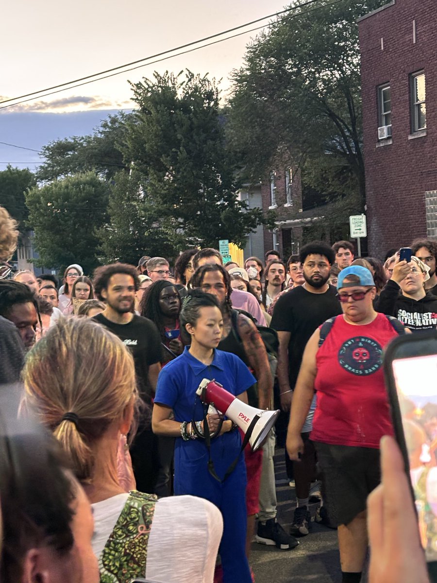 LeftistAmerican's tweet photo. Francesca Hong tonight in #madison #madisonwi #coreyruiz #police #acab #hong #francescahong https://t.co/e8cpgNAhXE