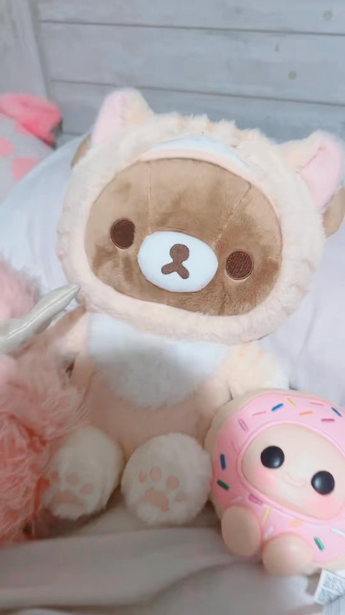cvtbni's tweet photo. mmm ilove being a bunnie  :3 #bunnygirl #bunnie #cutecore #rilakkuma #cutecore #comgirl #egirl #pinkhair #catgirl https://t.co/97tZ9dlyCA