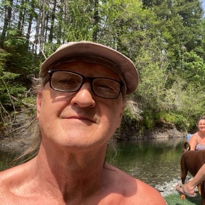 GyulaJuliusger's tweet photo. #NewProfilePic https://t.co/GGmL25lLjt