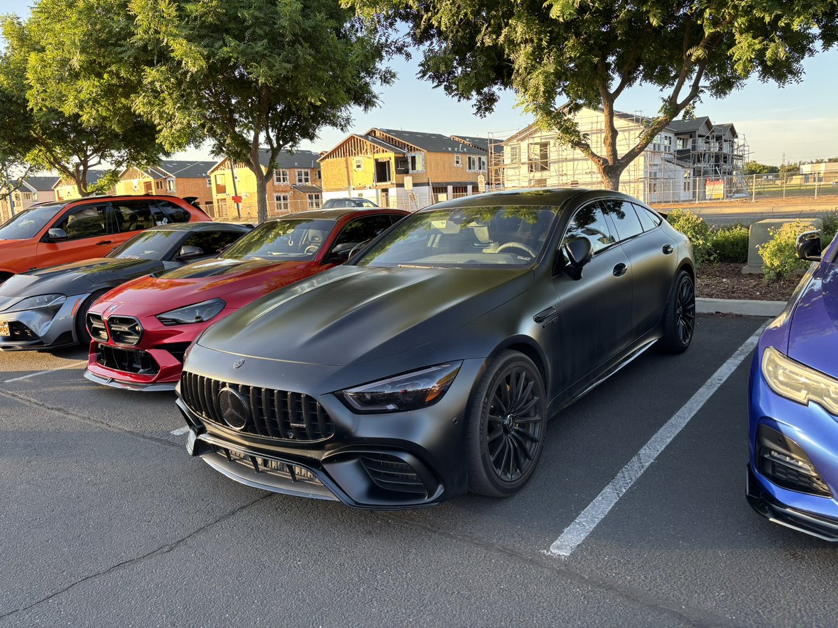 carsonfort8's tweet photo. Best of BMW CCA Pistons &amp; Pastries 

Click for more: https://t.co/dNJ9Gka6K7 https://t.co/83caGPWW8k