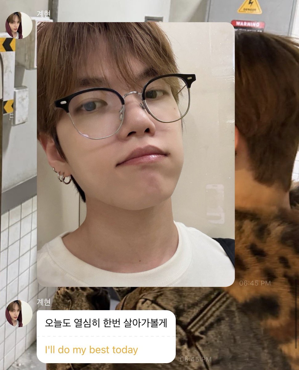 tyunbokki's tweet photo. gyehyeon says he was busy so he couldn't contact us when he wanted to,... but he gave us a selca !! 🥺 (he's so handsome fr) https://t.co/CR1vR4e5Aq