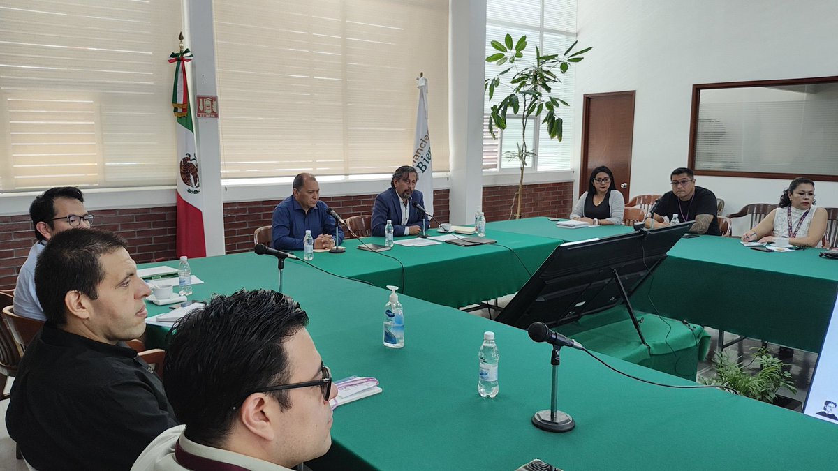 CONUEE_mx's tweet photo. Concluyó la visita técnica del Grupo de #SGEn para flotas vehiculares de la APF a @FinabienMex. Durante la jornada se compartieron buenas prácticas para fortalecer la gestión de la energía en las flotas vehiculares de la institución. https://t.co/wjQMn4aijK