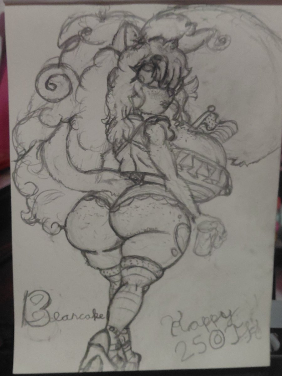 SammyBanan43397's tweet photo. Sometimes I forget that I should be updating stuff here. But I unno today's my birthday, so uh.

Some recent doodles, I guess. https://t.co/2mLwaotoLr