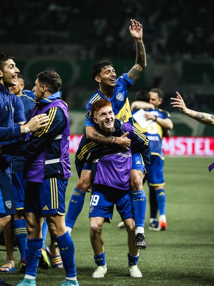 auschota's tweet photo. están todos viviendo nuestro Boca - Palmeiras… https://t.co/c3rbuIDcng