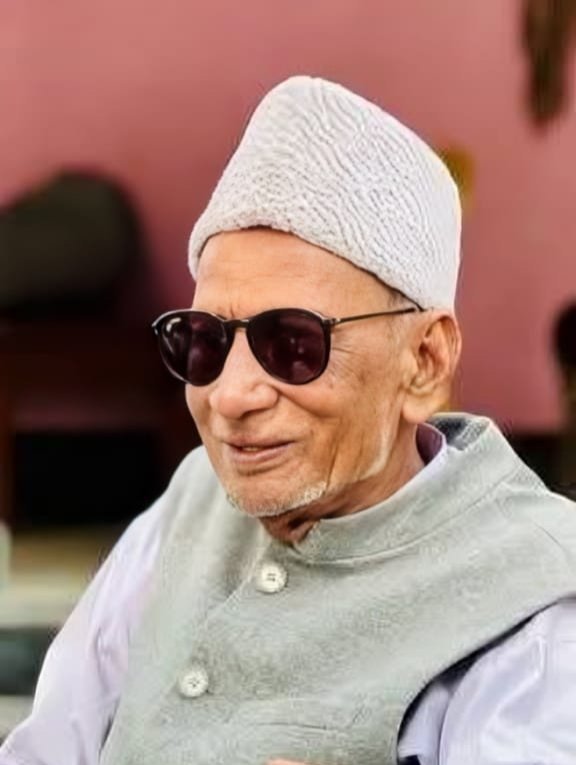 PawanA2Y's tweet photo. समाजवादी पार्टी के वरिष्ठ नेता एवं आज़मगढ़ की निज़ामाबाद विधानसभा से लोकप्रिय विधायक जनाब आलम बदी साहब का इंतकाल, अत्यंत दुखद!

दिवंगत आत्मा को शांति दें भगवान।

शोकाकुल परिजनों को यह असीम दुःख सहने का संबल प्राप्त हो।

भावभीनी श्रद्धांजलि! https://t.co/c3qJCrpbNH