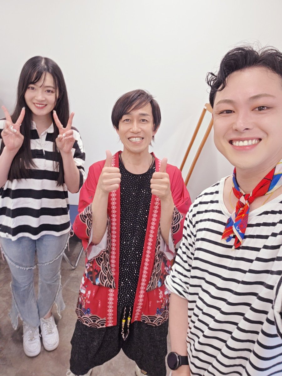 A_dnis_official's tweet photo. TephaとChiemiは元光GENJI #山本淳一 さんのバックダンサーとして

#STARLIGHT 
#ガラスの十代
#パラダイス銀河

の3曲参加させていただきました！
衣装はSTAR LIGHTをイメージしたボーダーで👕

ド緊張でしたがとても貴重な経験を、そして写真撮影もありがとうございました！ https://t.co/eCYIyGezSg