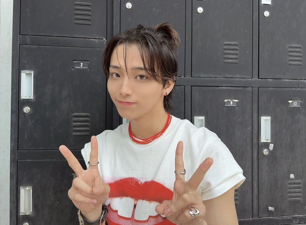 luv85_f's tweet photo. ビジュが若干Hook upに似てて最高すぎる💕💕
括ってる颯斗くんも大好きなの🏅✨ https://t.co/OEQ1g0LaCM
