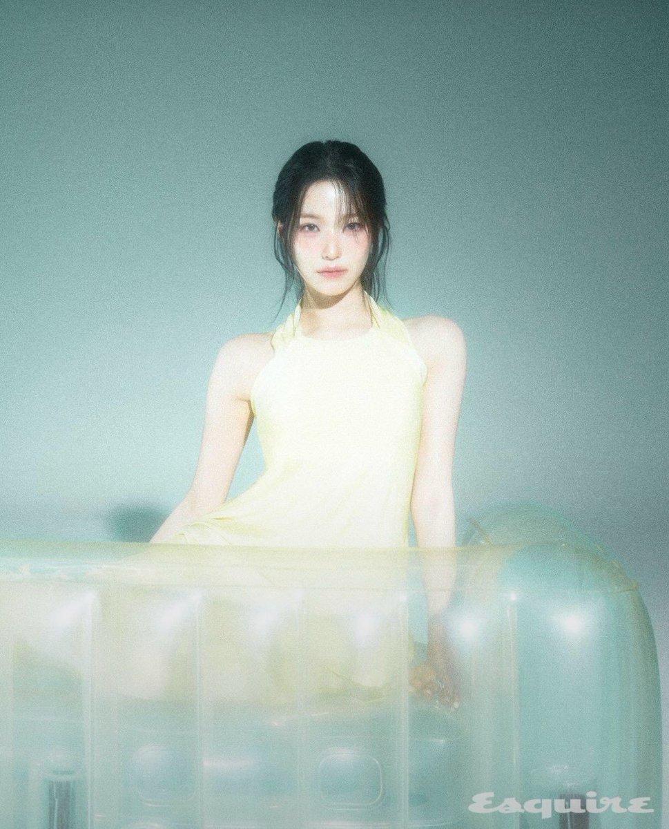 cutie_jiheon's tweet photo. 260723 jiheonnibaek @esquire.korea https://t.co/fhlrwLJrP4