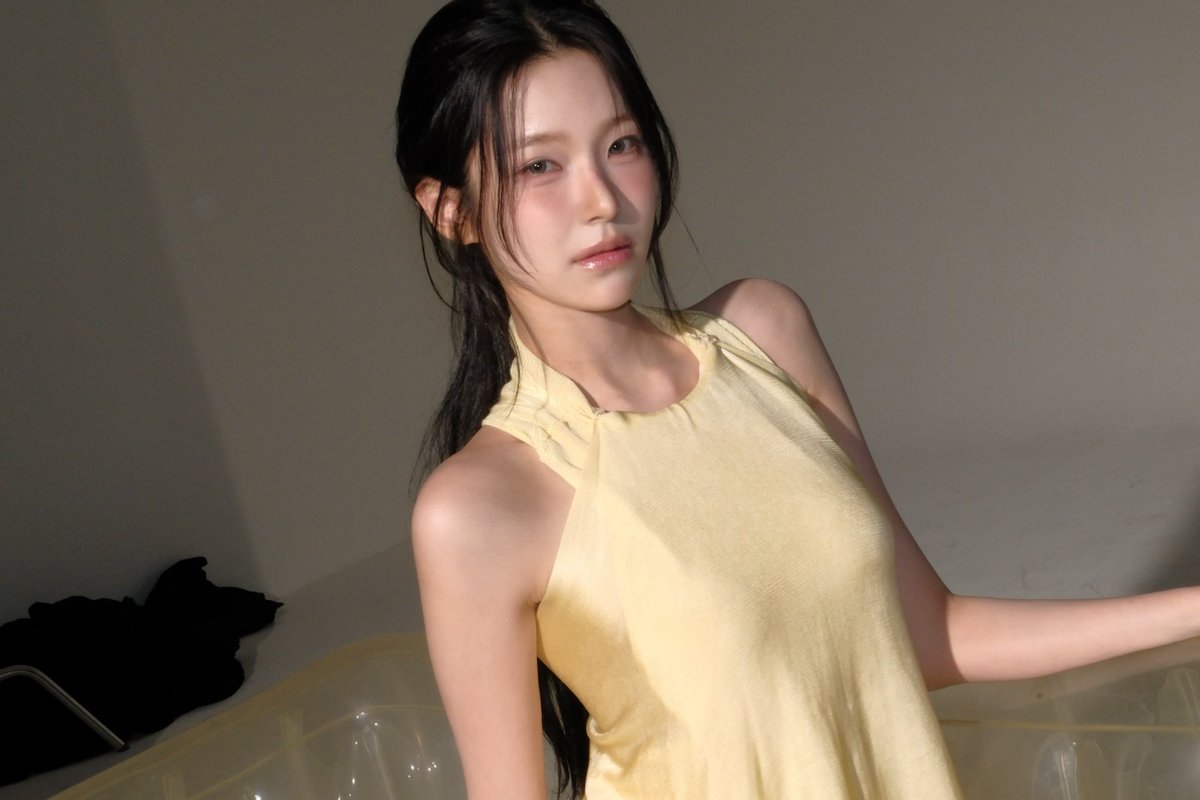 cutie_jiheon's tweet photo. 260723 jiheonnibaek @esquire.korea https://t.co/fhlrwLJrP4