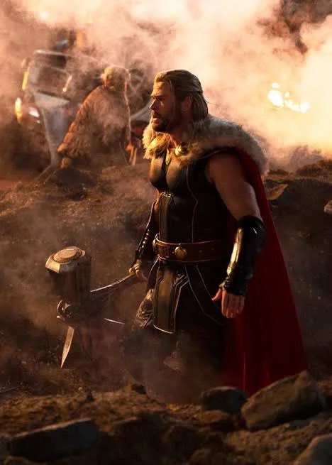 Fabio_JRogue's tweet photo. If the Russos were going to choose a previous Thor design for him to go back to, WHY THE FUCK DID THEY NOT CHOOSE HIS L&amp;T ONE!? https://t.co/Jo3HMnUHoL